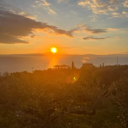 Orea Elena-mani-kalamata *