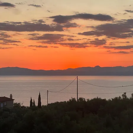 Orea Elena-mani-kalamata Villa Verga Kalamata
