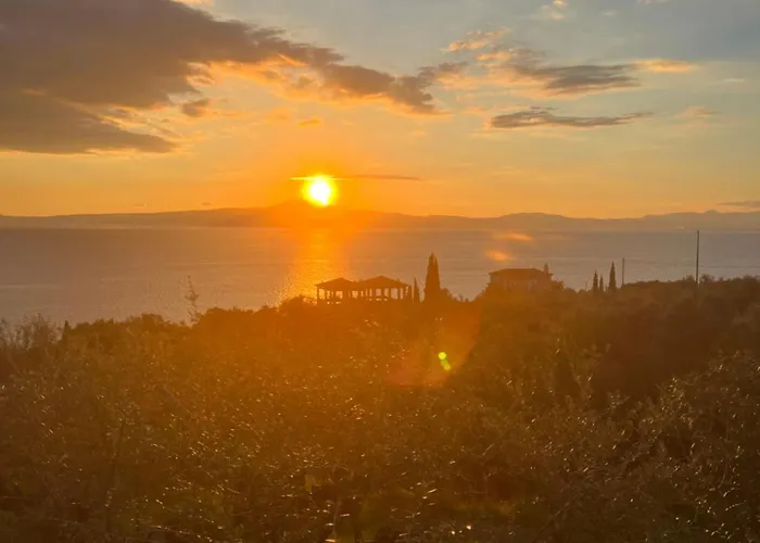 Orea Elena-mani-kalamata *