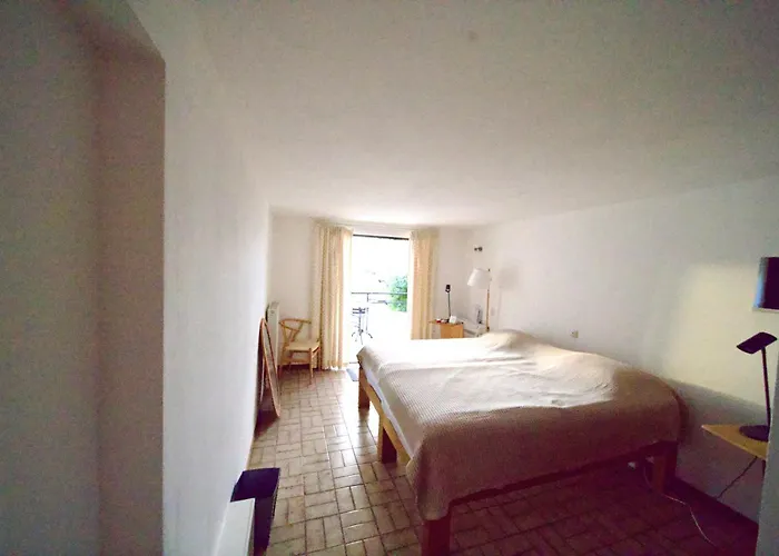 Orea Elena-mani-kalamata *